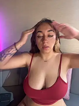 LuPink  online show from 10.17.25