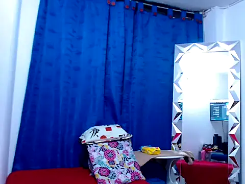 Snapshot of Sexysquirtmommy chatting on 10.20.25 Sexysquirtmommy online show from 10.20.25