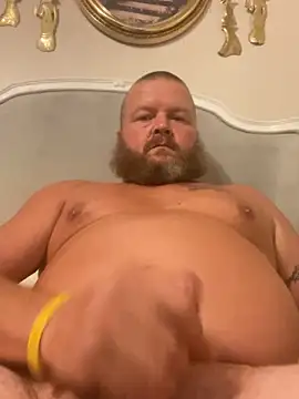 Snapshot of pussluver420 chatting on 09.19.25 pussluver420 online show from 09.19.25