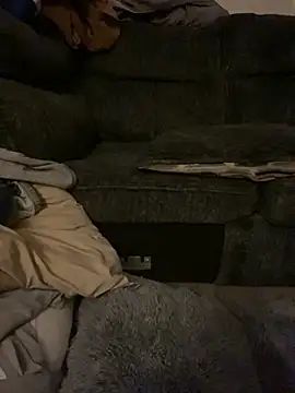 Snapshot of lathadon chatting on 11.10.25 lathadon online show from 11.10.25