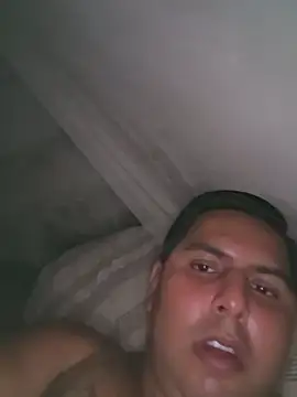 Snapshot of willersaulzambranobohorqu chatting on 11.01.25 willersaulzambranobohorqu online show from 11.01.25