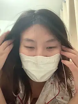 Snapshot of mmm6660 chatting on 11.06.25 mmm6660 online show from 11.06.25