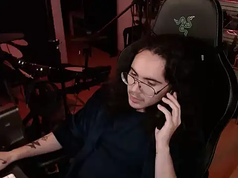 Snapshot of dorrey21 chatting on 11.06.25 dorrey21 online show from 11.06.25