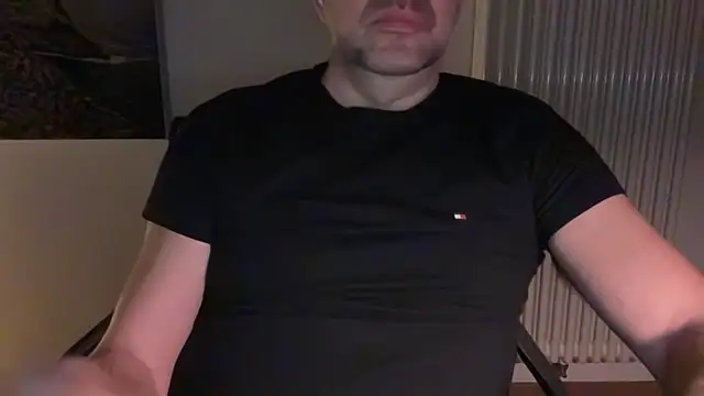 Snapshot of german9inch chatting on 02.09.25 german9inch online show from 02.09.25