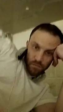 Snapshot of Zig97495 chatting on 10.19.25 Zig97495 online show from 10.19.25