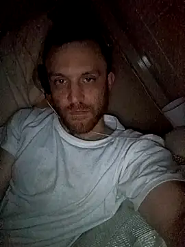 Snapshot of Zig97495 chatting on 10.30.25 Zig97495 online show from 10.30.25