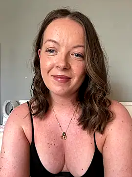 Snapshot of ScottishGymBunny chatting on 11.04.25 ScottishGymBunny online show from 11.04.25