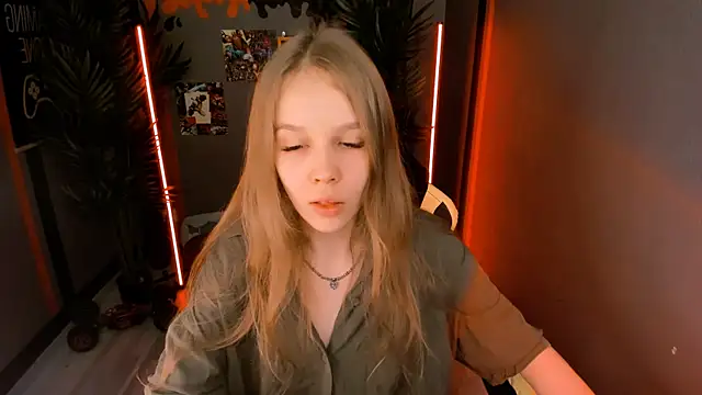 Selen hells weet online show from 10.20.25