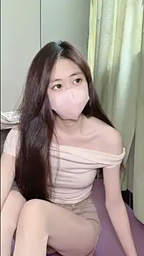 Snapshot of Ninii-b chatting on 10.01.25 Ninii-b online show from 10.01.25