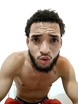 Snapshot of Utreh_ chatting on 10.31.25 Utreh online show from 10.31.25