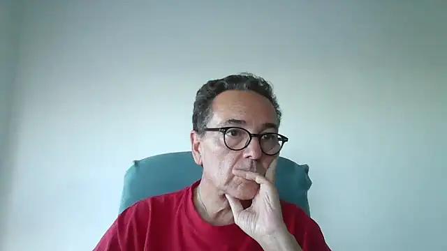 Snapshot of KeepCoolForever chatting on 10.23.25 KeepCoolForever online show from 10.23.25