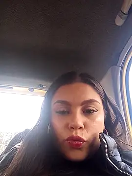 Snapshot of Laia__hadid chatting on 09.26.25 Laia hadid online show from 09.26.25