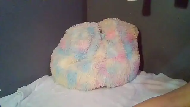 Snapshot of arianababyxo chatting on 10.04.25 arianababyxo online show from 10.04.25