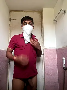 Snapshot of omkarcoll chatting on 09.12.25 omkarcoll online show from 09.12.25