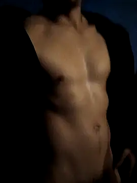 Snapshot of cameron334 chatting on 10.01.25 cameron334 online show from 10.01.25