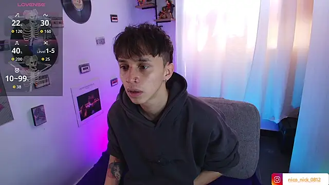 Snapshot of Nick_Bangover_ chatting on 10.06.25 Nick Bangover  online show from 10.06.25