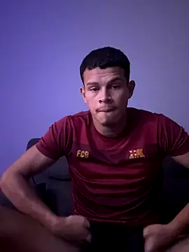 Snapshot of CHARLY-- chatting on 10.17.25 CHARLY-- online show from 10.17.25