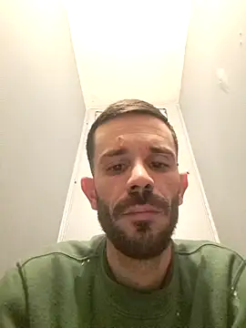 Snapshot of lolo7121 chatting on 09.19.25 lolo7121 online show from 09.19.25