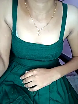 Snapshot of Nidhi_lovely chatting on 09.14.25 Nidhi lovely online show from 09.14.25