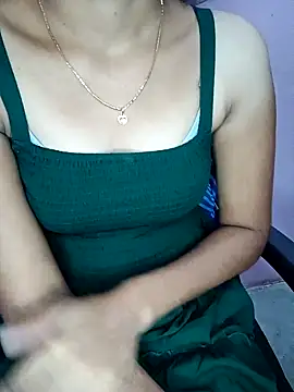 Snapshot of Nidhi_lovely chatting on 09.23.25 Nidhi lovely online show from 09.23.25