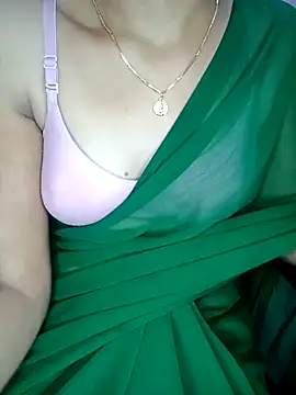 Snapshot of Nidhi_lovely chatting on 09.27.25 Nidhi lovely online show from 09.27.25