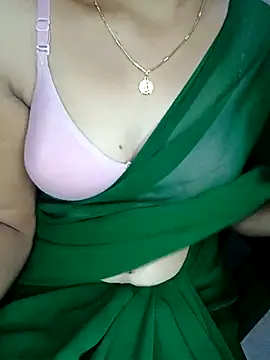 Snapshot of Nidhi_lovely chatting on 10.04.25 Nidhi lovely online show from 10.04.25