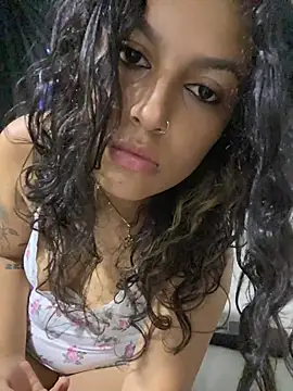 Snapshot of LinaSwitt chatting on 11.09.25 LinaSwitt online show from 11.09.25