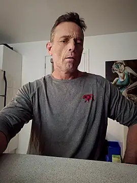 Snapshot of ironleg69 chatting on 09.20.25 ironleg69 online show from 09.20.25