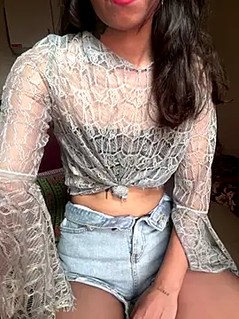 Snapshot of _Maya_zaidi_ chatting on 10.15.25  Maya zaidi  online show from 10.15.25