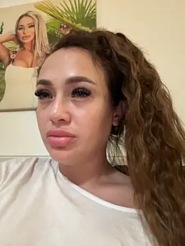 Snapshot of hannacandii chatting on 11.05.25 hannacandii online show from 11.05.25