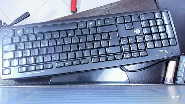 Snapshot of sara_slut21 chatting on 12.11.24 sara slut21 online show from 12.11.24