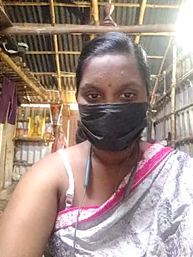 Snapshot of Tamildivya18 chatting on 11.11.25 Tamildivya18 online show from 11.11.25