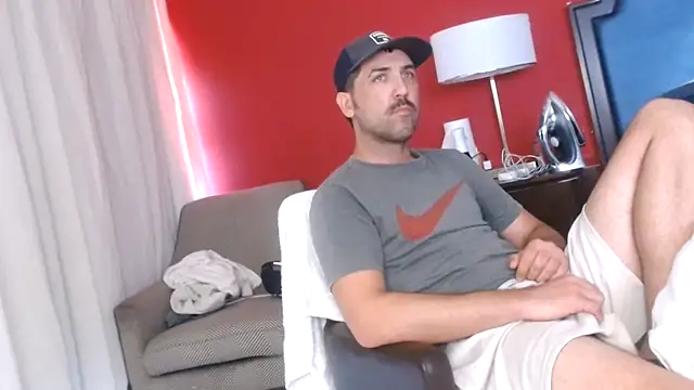 Snapshot of TypicalDepot5 chatting on 09.11.25 TypicalDepot5 online show from 09.11.25