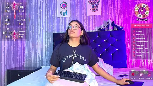 Snapshot of Hailey_johnsonn chatting on 09.30.25 Hailey johnsonn online show from 09.30.25