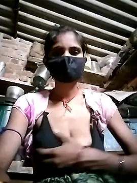 Snapshot of Joshi_Love143 chatting on 11.14.25 Joshi Love143 online show from 11.14.25