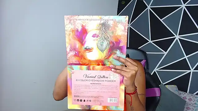 Snapshot of karol_the_warrior chatting on 10.07.25 karol the warrior online show from 10.07.25