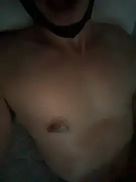 Snapshot of jerkoffhunk chatting on 10.07.25 jerkoffhunk online show from 10.07.25