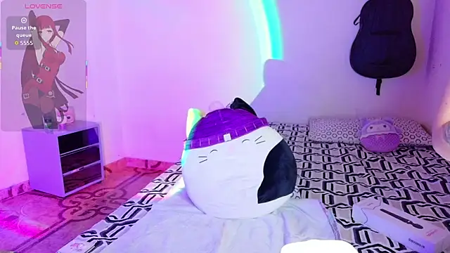 Snapshot of daihanae_2 chatting on 09.18.25 daihanae 2 online show from 09.18.25