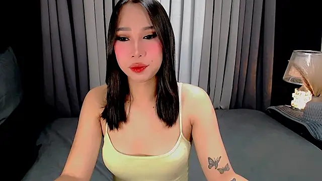 Snapshot of kisha_greyson chatting on 10.11.25 kisha greyson online show from 10.11.25