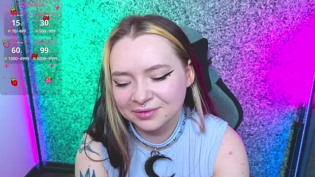 Snapshot of SadPotato_ chatting on 09.14.25 SadPotato  online show from 09.14.25