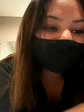 Snapshot of Saaay_StripQueen chatting on 10.04.25 Saaay StripQueen online show from 10.04.25