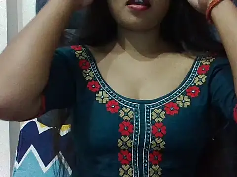 Snapshot of Jennifer_1999 chatting on 09.12.25 Jennifer 1999 online show from 09.12.25