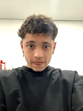 Snapshot of afos_ chatting on 10.29.25 afos  online show from 10.29.25