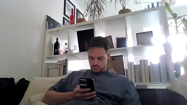 Snapshot of bigcockjohnxxxxx chatting on 10.28.25 bigcockjohnxxxxx online show from 10.28.25