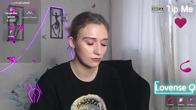 Snapshot of sweetest-cherry chatting on 10.13.25 sweetest-cherry online show from 10.13.25