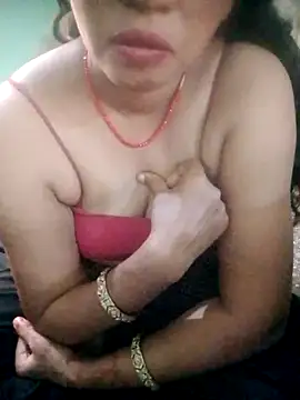 Snapshot of Chandrakanta-Devi chatting on 10.28.25 Chandrakanta-Devi online show from 10.28.25