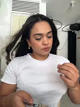 Snapshot of alana_dantes chatting on 11.02.25 alana dantes online show from 11.02.25