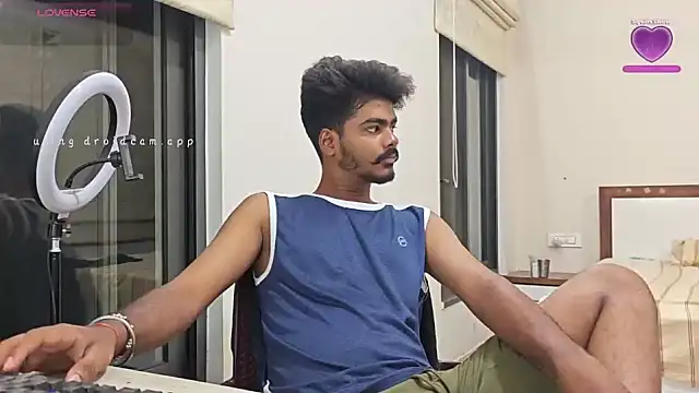 Snapshot of mrbuddy85 chatting on 10.02.25 mrbuddy85 online show from 10.02.25