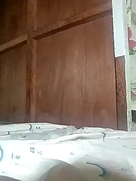 Snapshot of Dreamyeyes_08 chatting on 09.24.25 Dreamyeyes 08 online show from 09.24.25