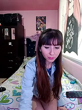 Snapshot of Sophiespenser chatting on 09.18.25 Sophiespenser online show from 09.18.25